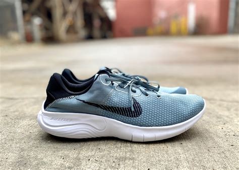 nike flex experience run 11 review|nike flex experience run 11 women's.